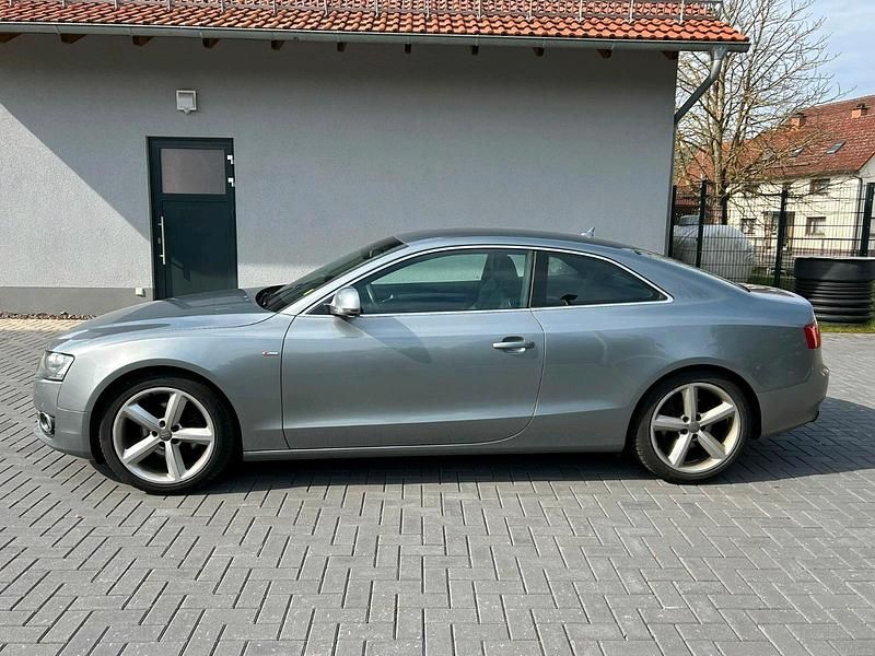 Gebraucht Audi A5 S-Line 179 PS (131 kW) 2009 Grau Coupé