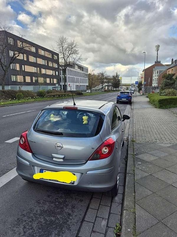 Gebraucht Opel Corsa Edition 80 PS (58 kW) 2007 Kleinwagen