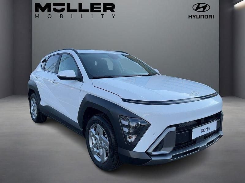 Gebraucht Hyundai Kona Trend 139 PS (102 kW) 2025 Atlas white SUV