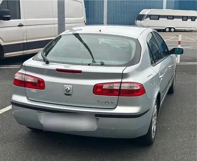 Gebraucht Renault Laguna II 120 PS (88 kW) 2003 Silber Limousine