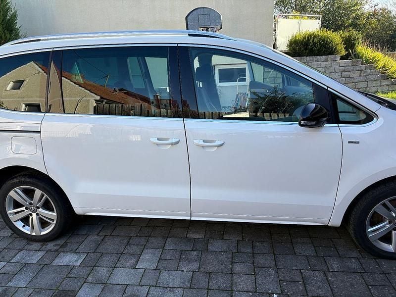 Gebraucht VW Sharan Match 150 PS (110 kW) 2012 Weiß Van / Kleinbus