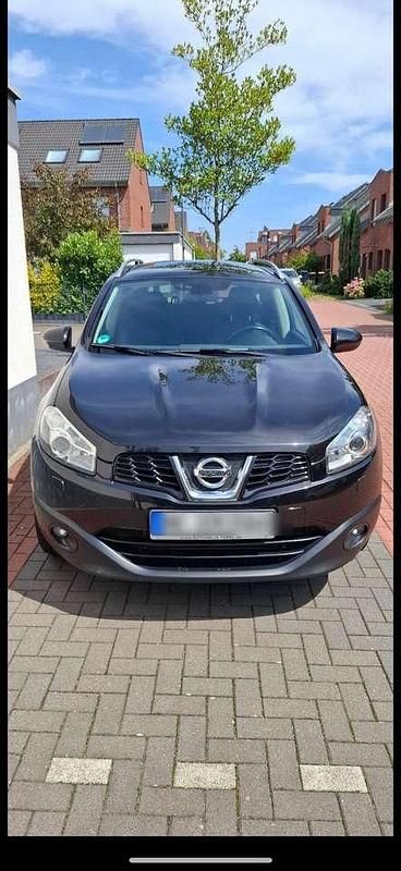 Schwarz Gebraucht 2013 Nissan Qashqai +2 Tekna SUV | 6.500 € (Fairer Preis) - Bild 1/4