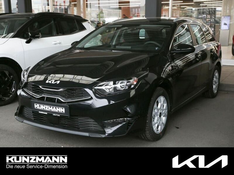 Schwarz Neu 2025 Kia Ceed Sportswagon Vision Kombi | 25.559 € (Fairer Preis) - Bild 1/4