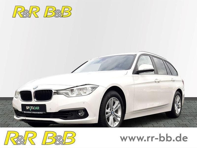 Weiss Gebraucht 2018 BMW 318 Advantage Kombi | 14.950 € (Etwas zu teuer) - Bild 1/4