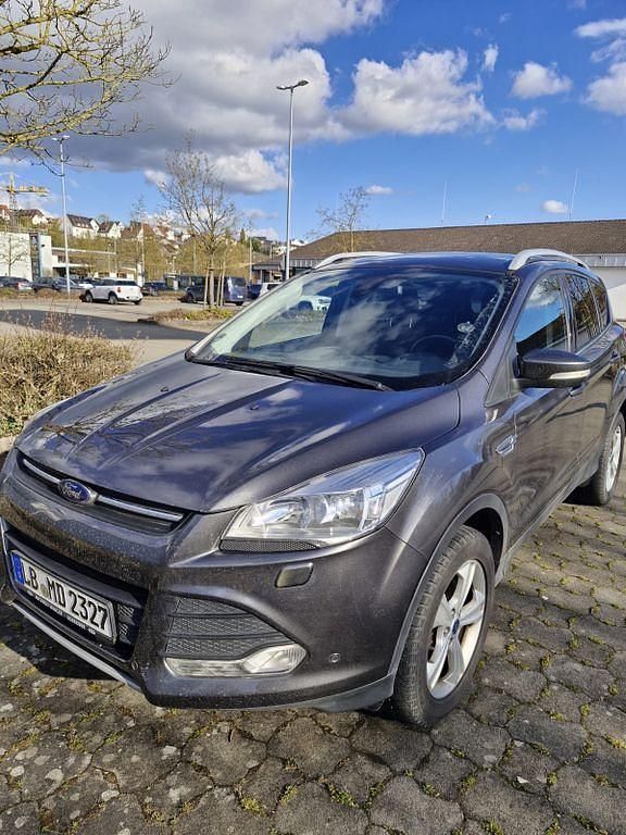 Gebraucht Ford Kuga SYNC Edition 150 PS (110 kW) 2015 Grau SUV