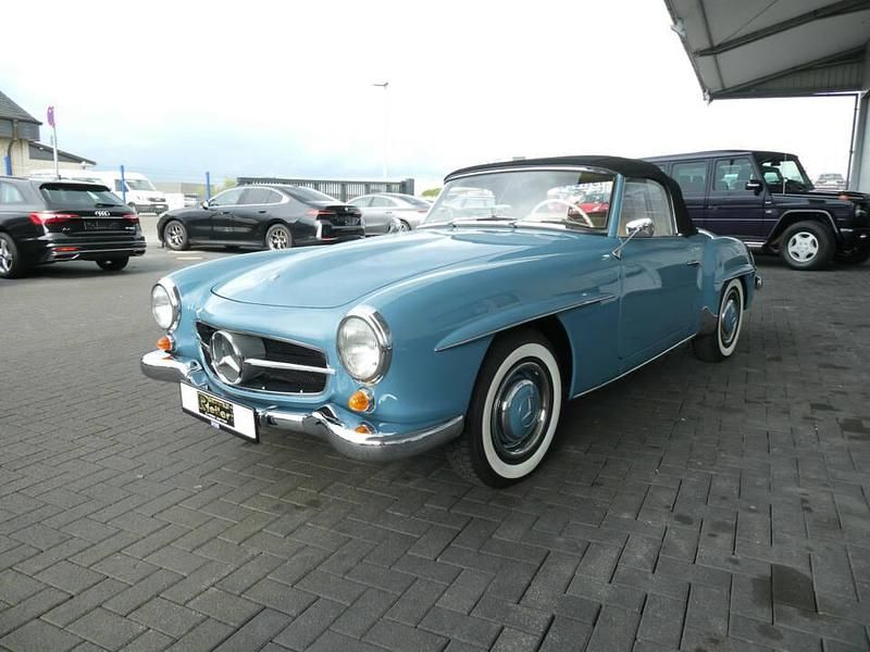 Gebraucht Mercedes 190 105 PS (77 kW) 1963 Blau Limousine