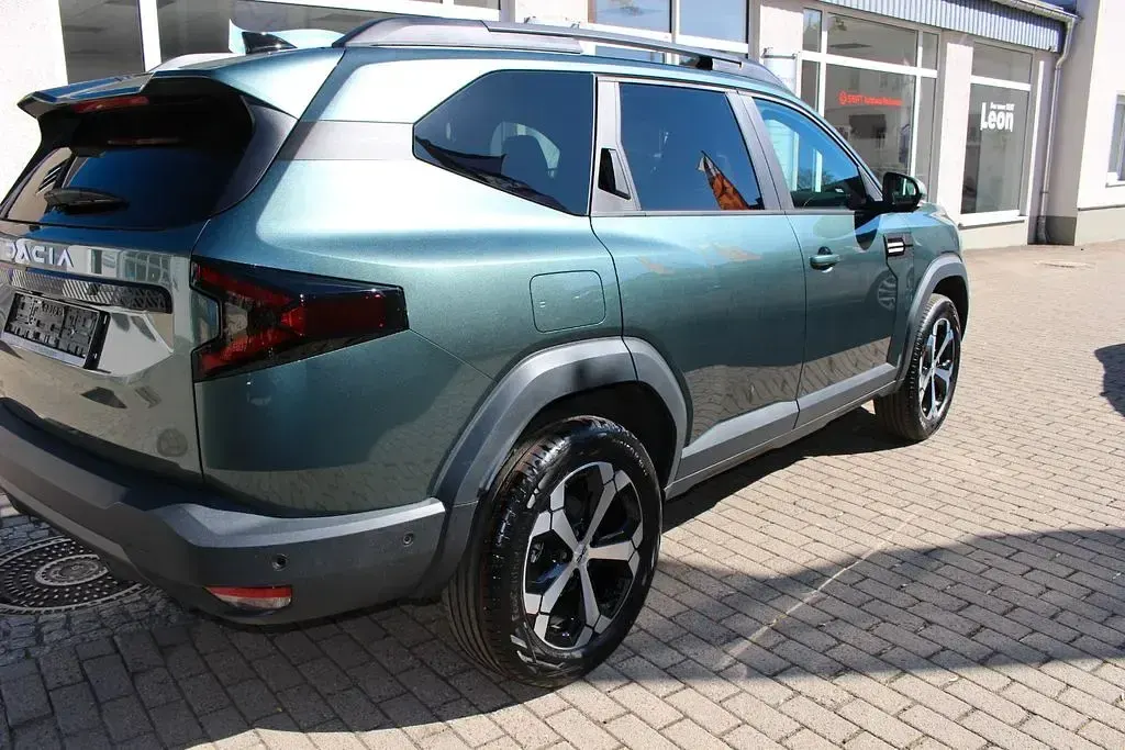 Neu Dacia Bigster Journey 109 PS (80 kW) 2026 Grün SUV