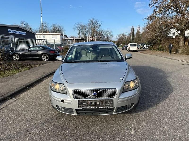 Gebraucht Volvo V50 Momentum 136 PS (100 kW) 2007 Silber Kombi