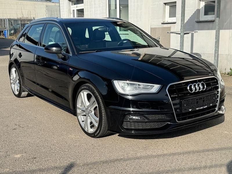 Gebraucht Audi A3 S-line plus 150 PS (110 kW) 2015 Schwarz Limousine