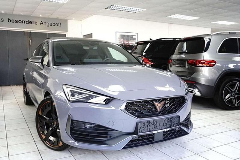 Second-hand Cupra Leon VZ 300 CP (220 kW) 2024 Gri Berlinǎ