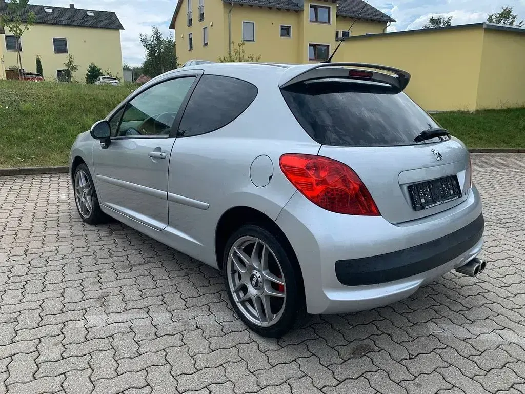 Gebraucht Peugeot 207 RC 174 PS (127 kW) 2009 Silber Limousine