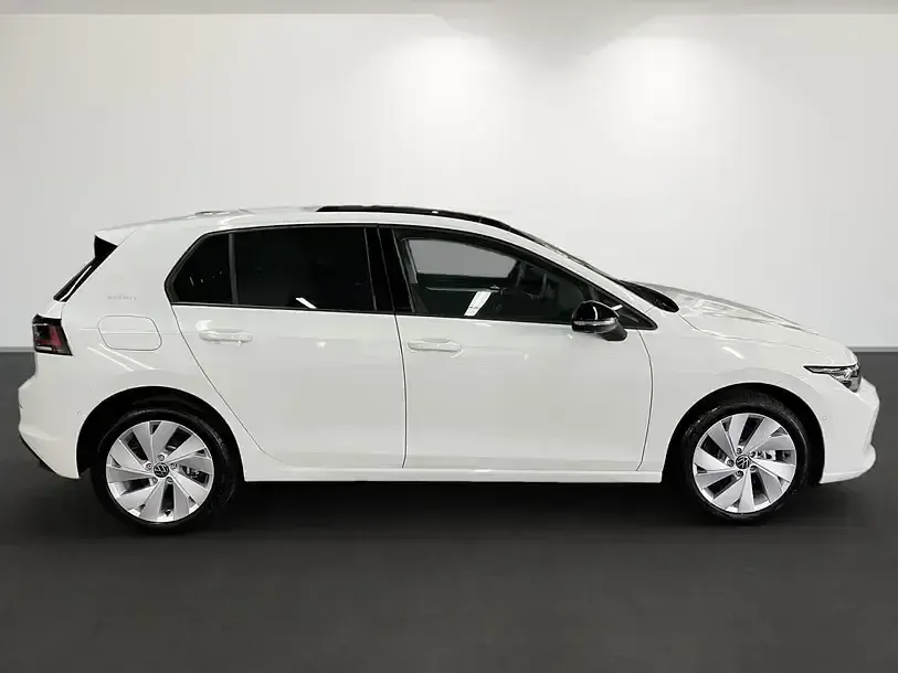 Ny VW Golf VIII 204 HK (150 kW) 2025 Hvid Sedan