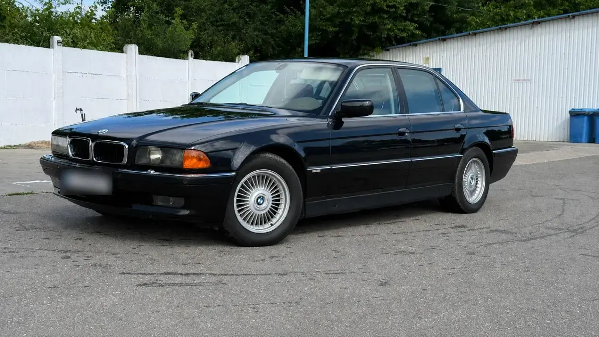 Gebraucht BMW 740 286 PS (210 kW) 1997 Schwarz Limousine