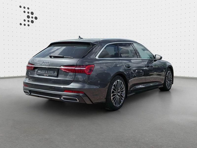 Gebraucht Audi A6 S-Line 367 PS (269 kW) 2022 Daytonagrau perleffekt Kombi