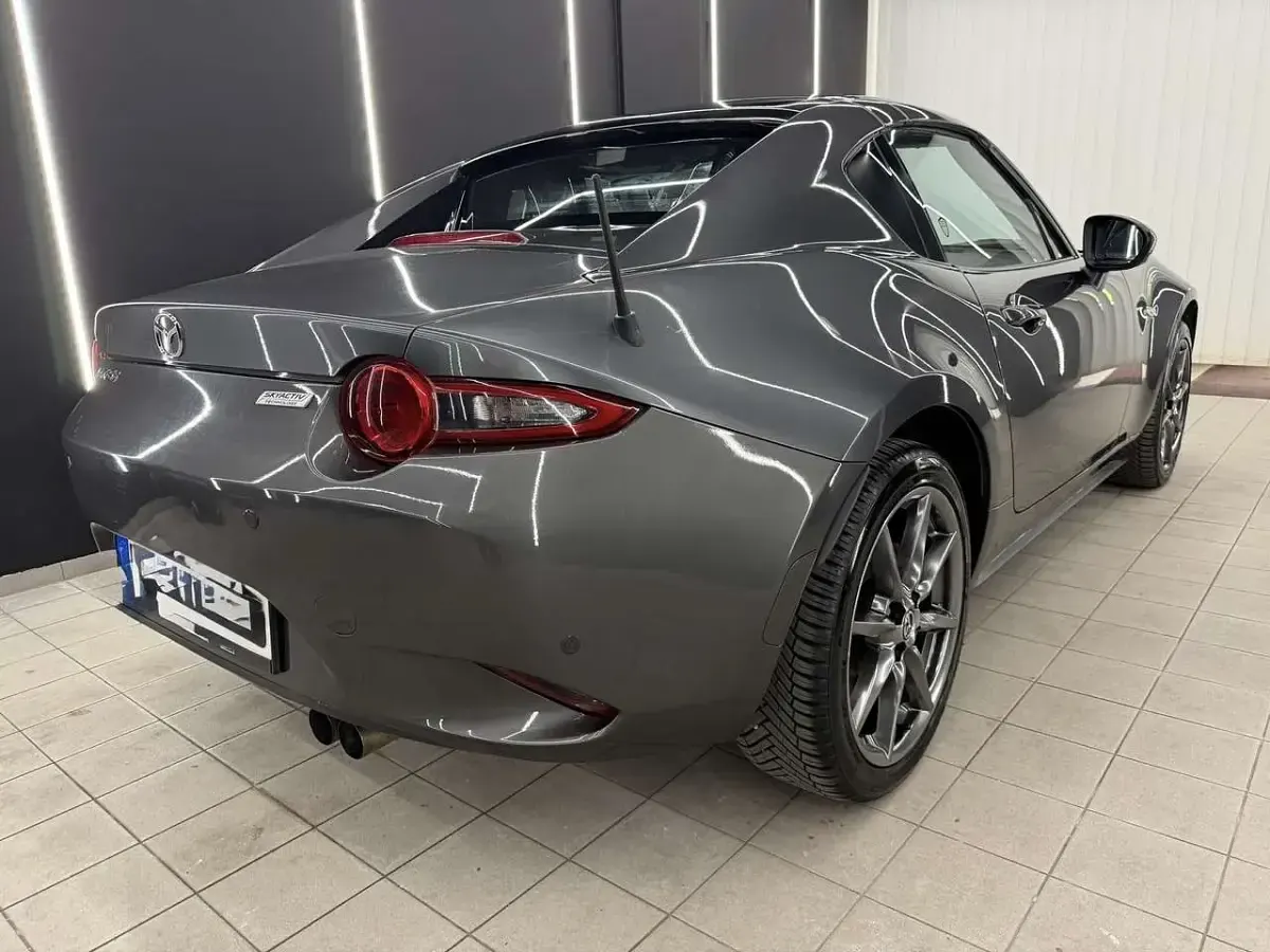 Gebraucht Mazda MX5 Exclusive-Line 160 PS (117 kW) 2017 Grau Cabrio