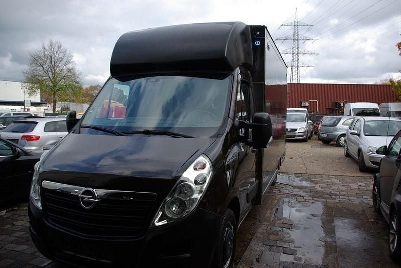 Gebraucht Opel Movano 131 PS (96 kW) 2019 Braun Van / Kleinbus