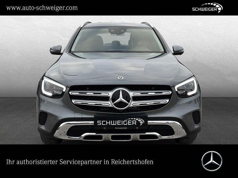 Gebraucht Mercedes GLC200 197 PS (144 kW) 2019 Grau SUV