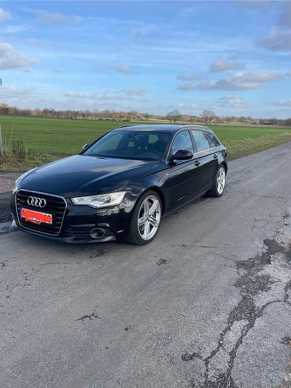 Gebraucht Audi A6 Ambiente 313 PS (230 kW) 2012 Schwarz Kombi