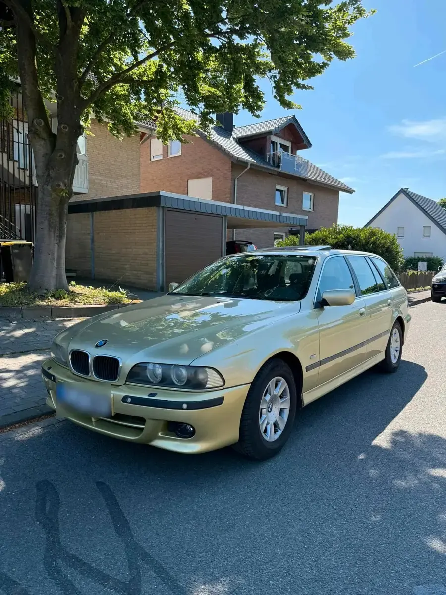 Gebraucht BMW 525 192 PS (141 kW) 2001 Grün Kombi