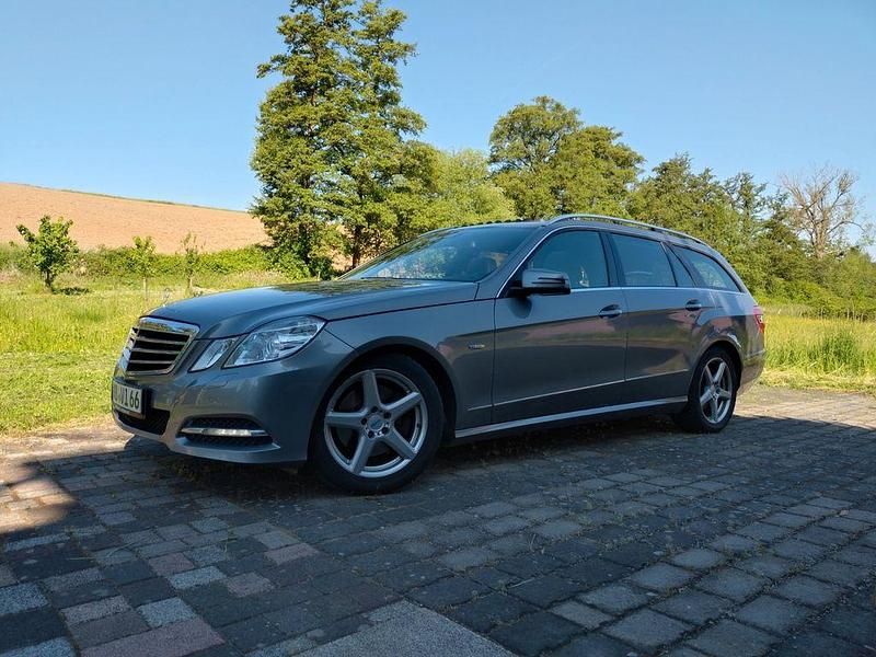 Gebraucht Mercedes 350 265 PS (194 kW) 2012 Grau Limousine