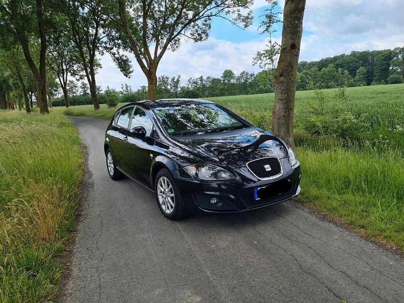 Gebraucht Seat Leon Style 160 PS (117 kW) 2010 Schwarz Kleinwagen