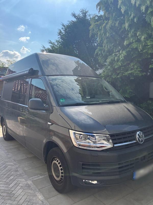 Grau Gebraucht 2017 VW T6 Van | 29.000 € (Fairer Preis) - Bild 1/4