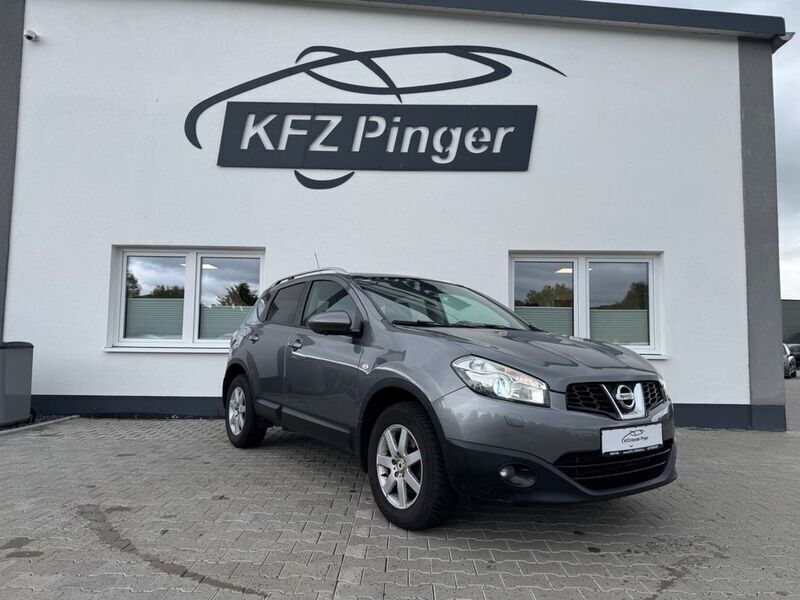 Grau Gebraucht 2013 Nissan Qashqai Tekna SUV | 7.999 € (Fairer Preis) - Bild 1/4