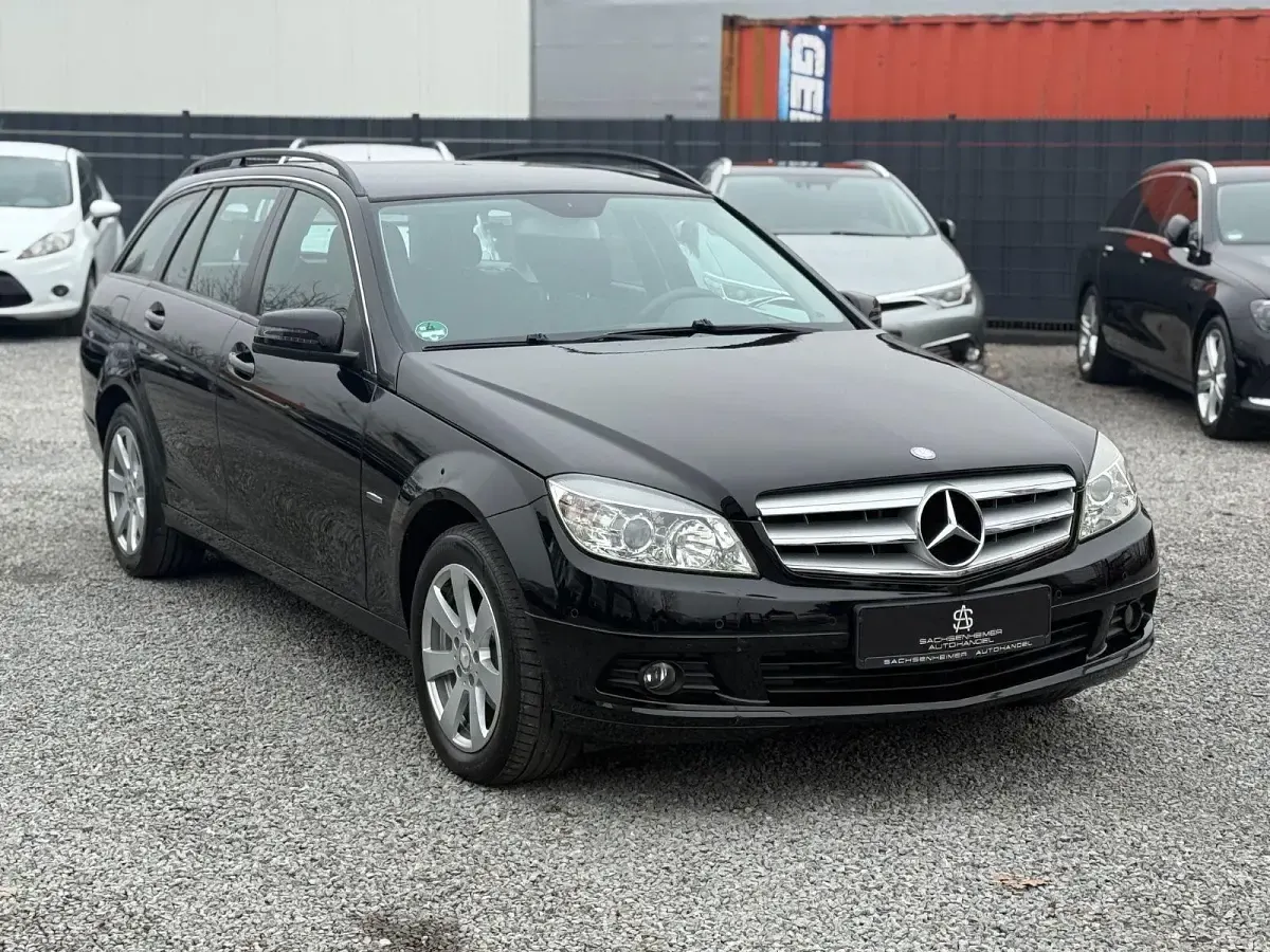 Gebraucht Mercedes C200 136 PS (100 kW) 2010 Schwarz Kombi