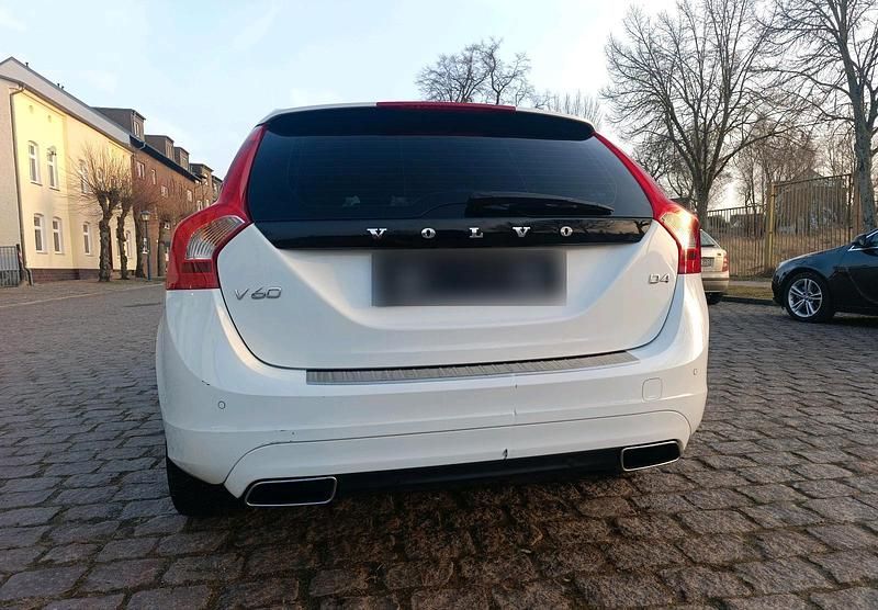 Gebraucht Volvo V60 2015 Weiß Kombi