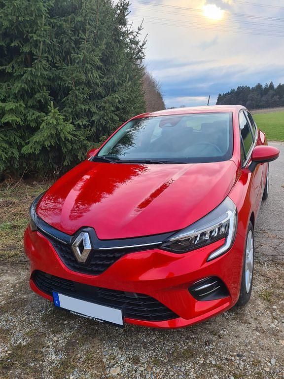 Gebraucht Renault Clio V Zen 91 PS (66 kW) 2021 Rot Limousine