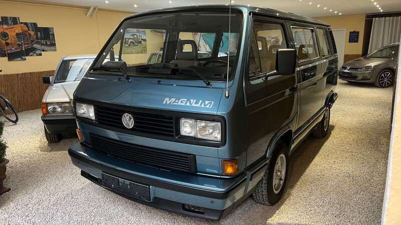 Blau Gebraucht 1988 VW T3 Van | 24.999 € - Bild 1/4