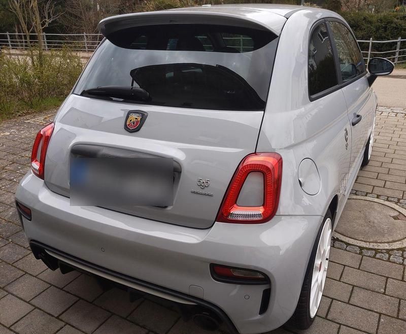 Gebraucht Abarth 595 Esseesse 179 PS (131 kW) 2020 Grau Kleinwagen
