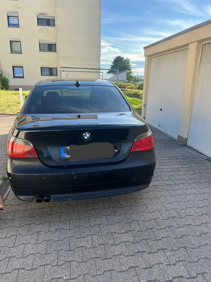 Gebraucht BMW 525 177 PS (130 kW) 2006 Schwarz Limousine