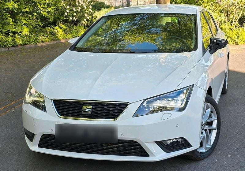 Usata Seat Leon 110 CV (80 kW) 2015 Bianco Berlina