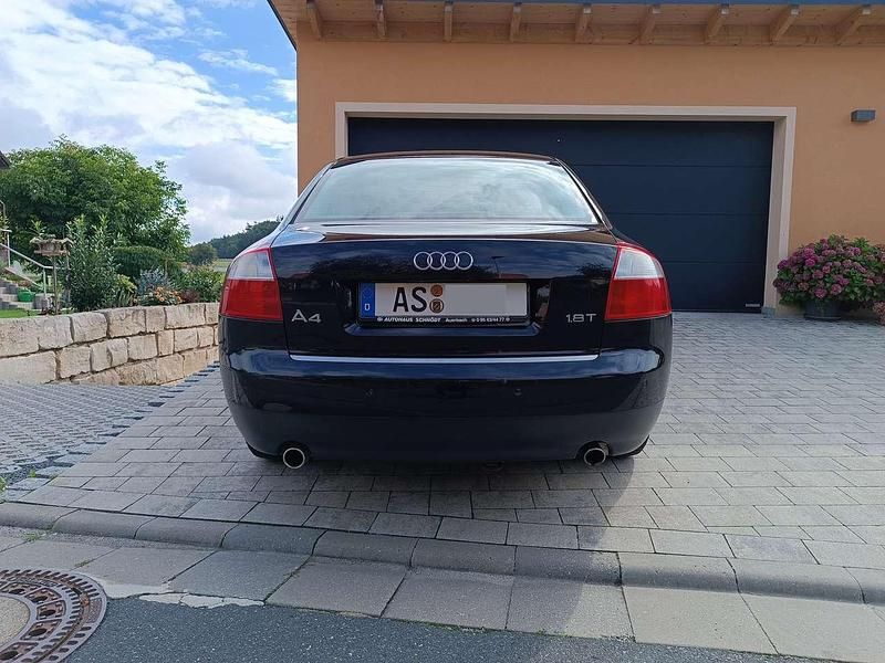 Gebraucht Audi A4 Comfort 150 PS (110 kW) 2001 Schwarz Limousine
