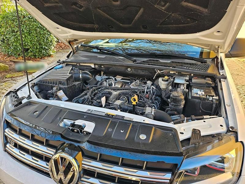 Gebraucht VW Amarok Dark Label 204 PS (150 kW) 2019 Weiß Pickup