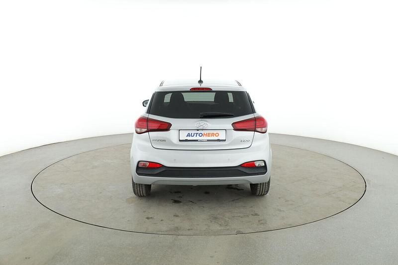 Gebraucht Hyundai i20 YES! 101 PS (74 kW) 2020 Grau Limousine