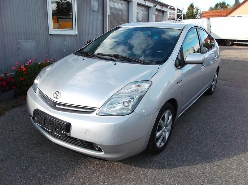 Grau Gebraucht 2007 Toyota Prius Sol Kleinwagen | 3.400 € (Fairer Preis) - Bild 1/4