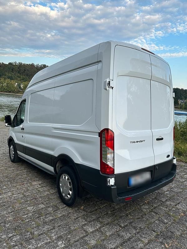 Gebraucht Ford Transit 170 PS (125 kW) 2019 Weiß Van / Kleinbus