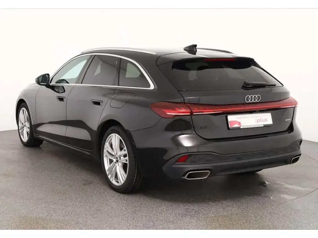 Gebraucht Audi A5 Sport 299 PS (219 kW) 2025 Mythosschwarz metallic Kombi