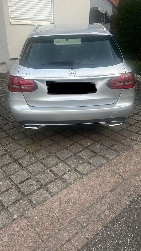 Silber Gebraucht 2019 Mercedes C180 Kombi | 22.999 € (Guter Preis) - Bild 1/4