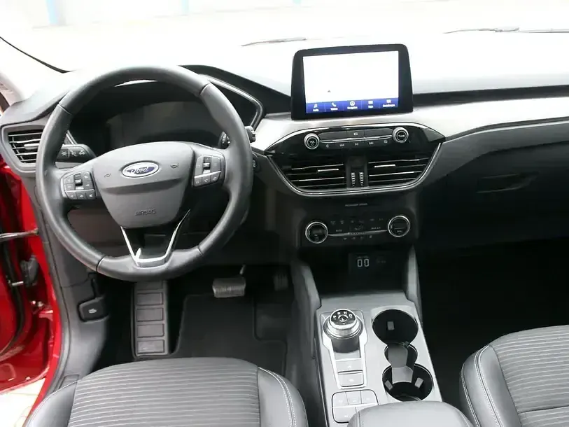 Gebraucht Ford Kuga Titanium X 224 PS (164 kW) 2022 Rot SUV