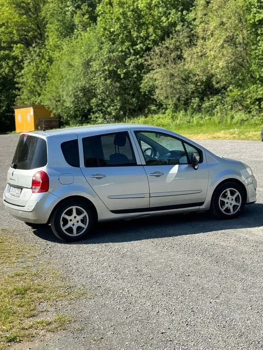 Brugt Renault Modus Dynamique 101 HK (74 kW) 2008 Grå MPV