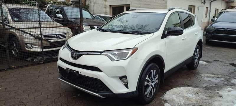 Gebraucht Toyota RAV4 152 PS (111 kW) 2016 Weiß SUV