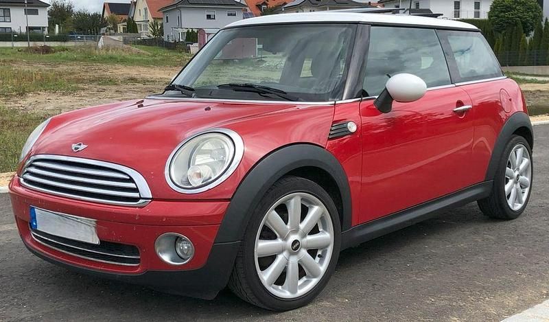 Rot Gebraucht 2009 Mini Cooper Kleinwagen | 2.450 € (Fairer Preis) - Bild 1/4