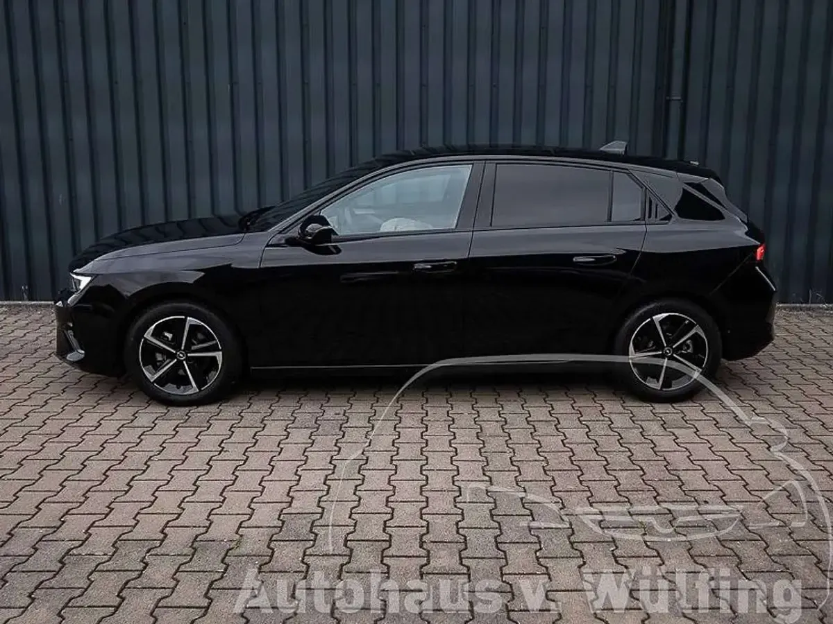 Gebraucht Opel Astra GS Line 131 PS (96 kW) 2025 Karbonschwarz Kleinwagen