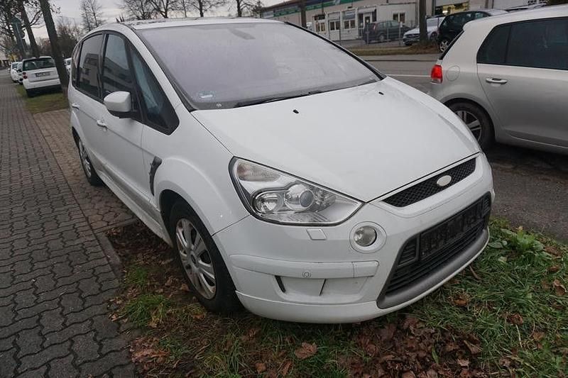Gebraucht Ford S-MAX S 175 PS (128 kW) 2009 Weiß Van / Kleinbus