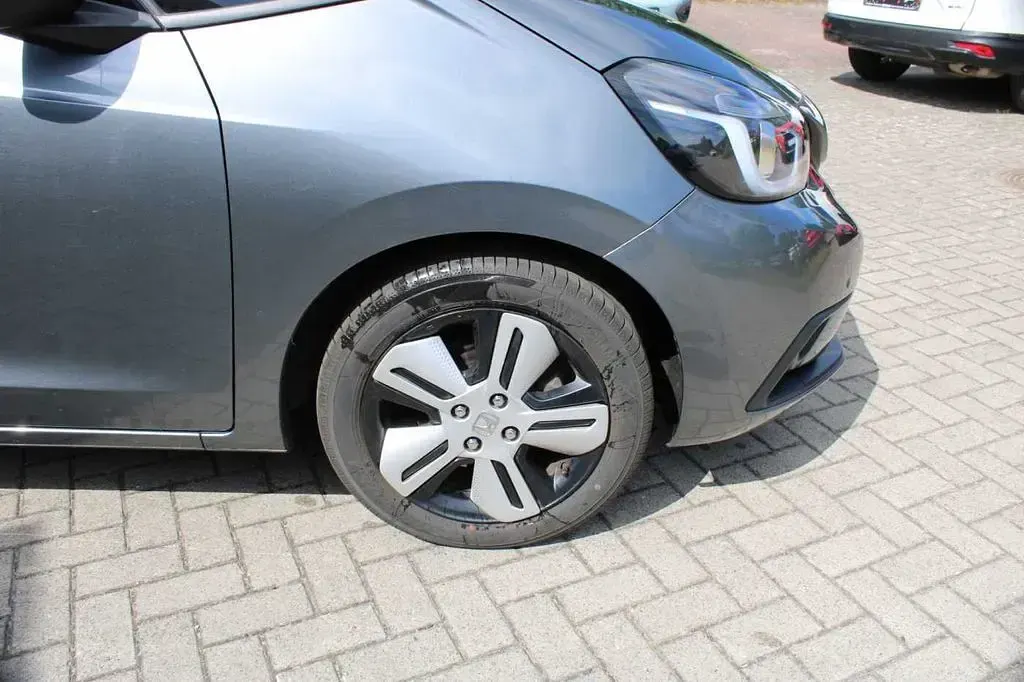 Gebraucht Honda Jazz Executive 98 PS (72 kW) 2021 Grau Kleinwagen