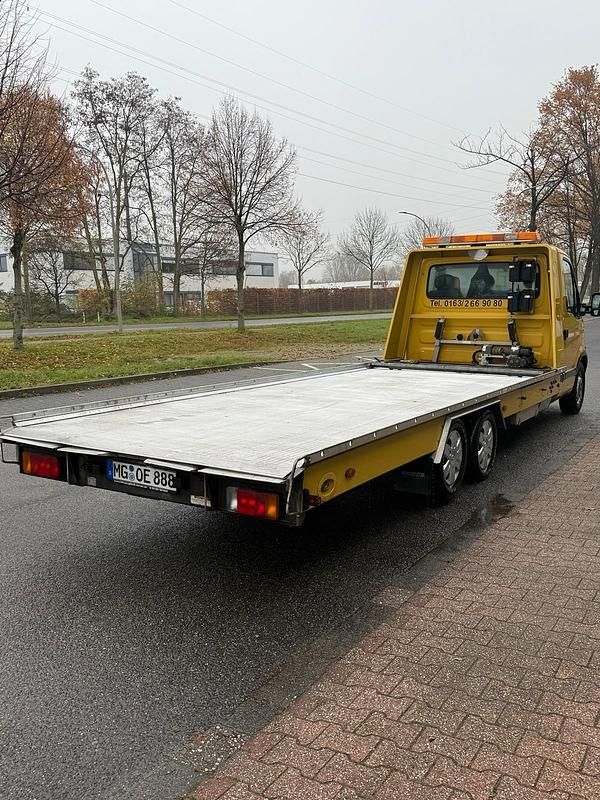 Gebraucht Renault Master 150 PS (110 kW) 2010 Gelb