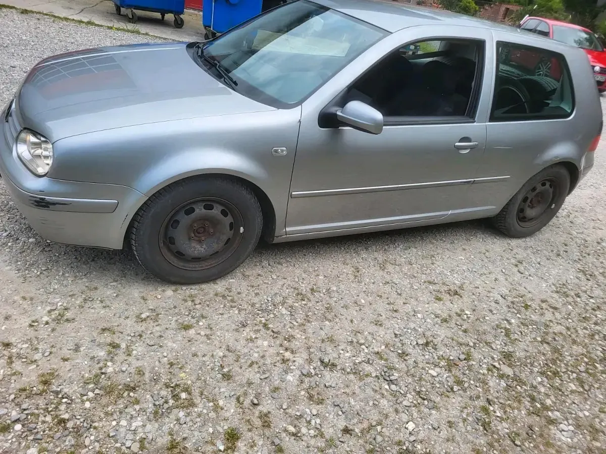 Gebraucht VW Golf IV Edition 105 PS (77 kW) 2002 Grau Kleinwagen